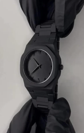 Arabic Aura Black Watch
